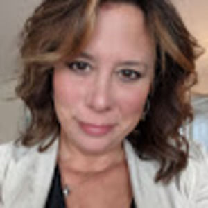 Meet your Posher, Tina